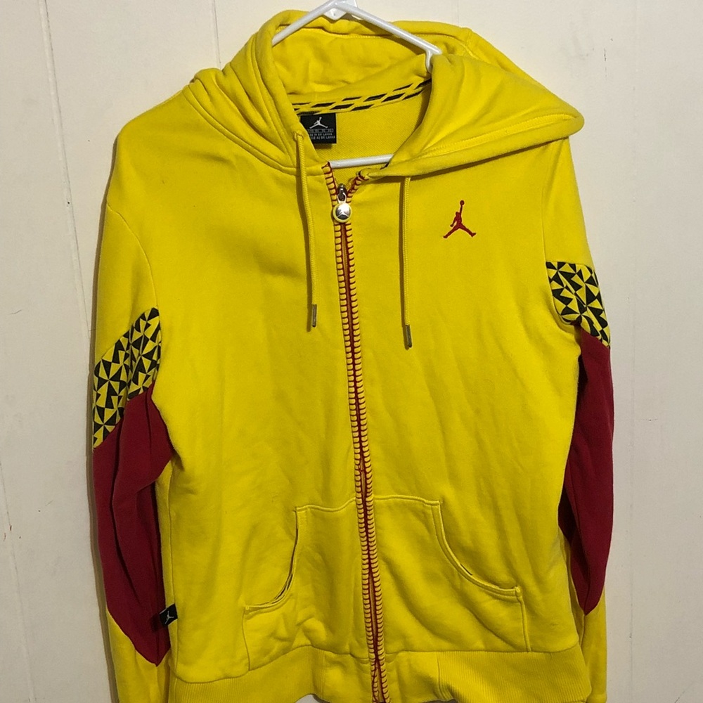 Women’s Jordan Yellow Zip Up Jacket Size XL